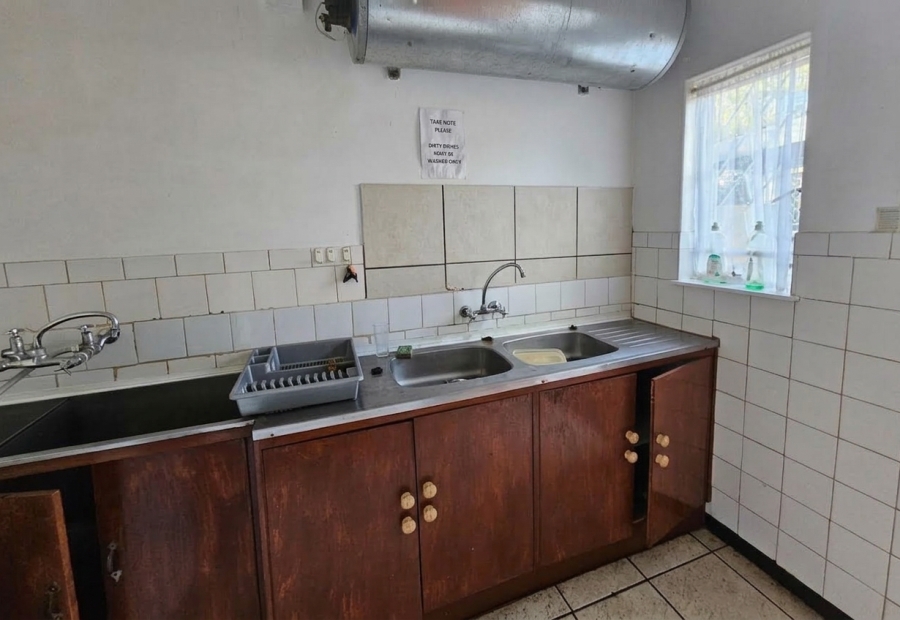 4 Bedroom Property for Sale in Brandwag Free State